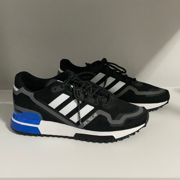 Men’s adidas sneakers - Picture 1 of 7